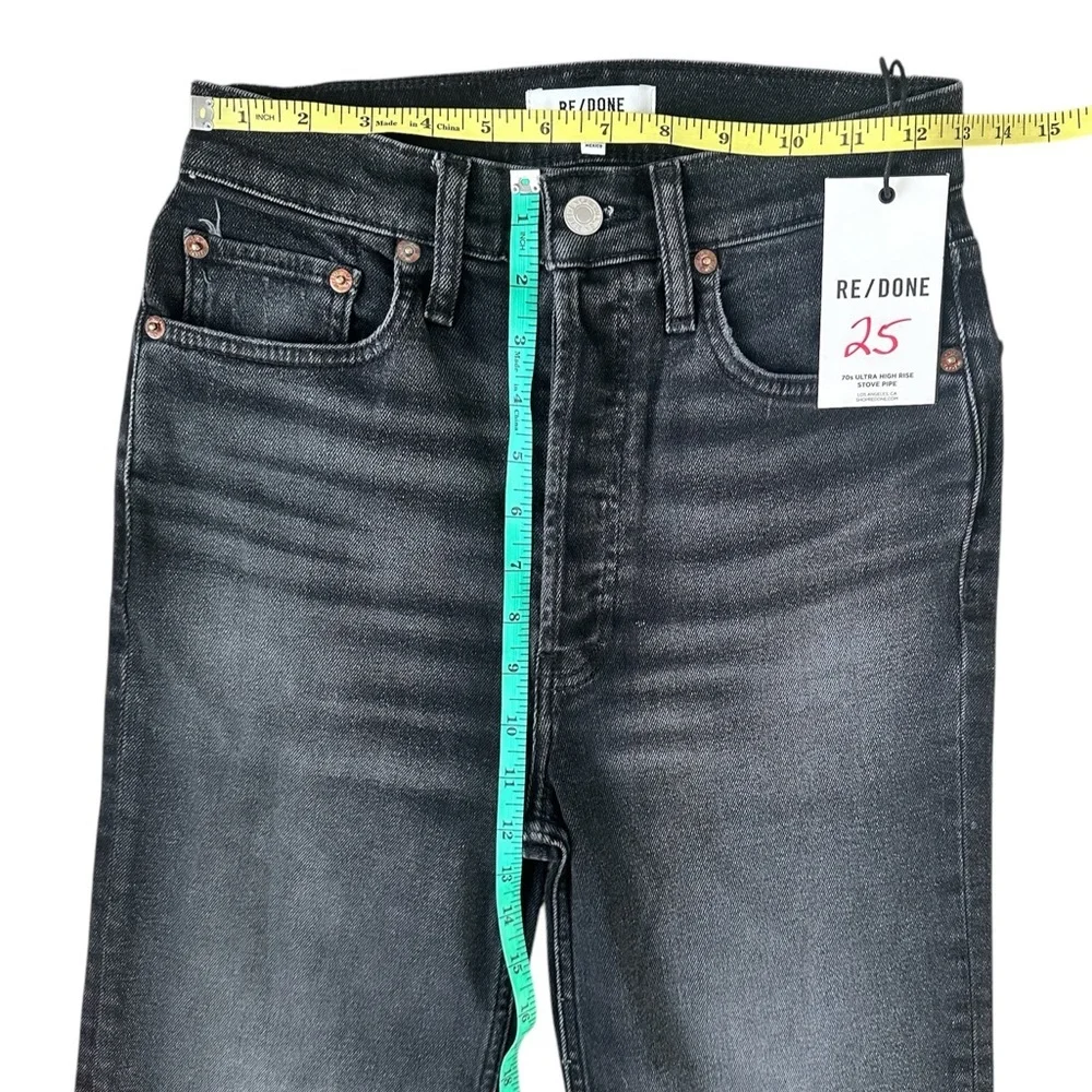 RE/DONE Jeans 70s Ultra High Rise Stove Pipe Black Denim Women Size 26 $265 NWT